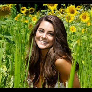 Meet your Posher, Kambry